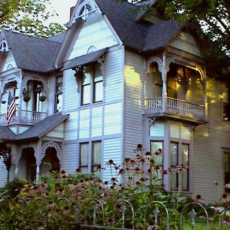 Carleton House Bed And Breakfast Bonham Exterior photo